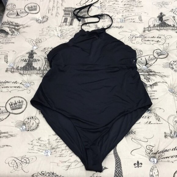 CHELSEA28 High Neck Scalloped One-Piece Swimsuit - Picture 3 of 7